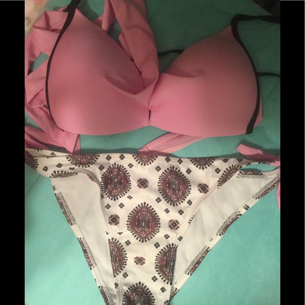 LAST 1❤️SIZZLING PINK X STYLE MOLDED CUP BIKINI - Picture 4 of 8